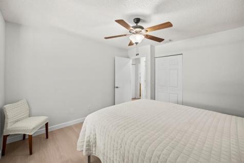 1533 SE Minorca Avenue Port St Lucie FL 34952