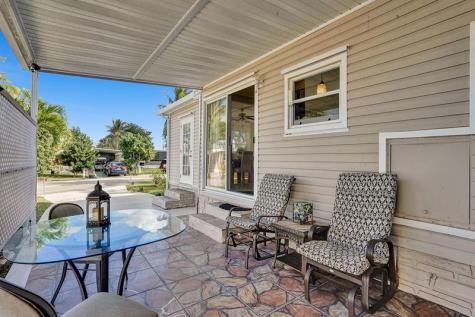 2301 SW 86th Terrace Davie FL 33324