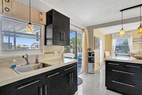2301 SW 86th Terrace Davie FL 33324