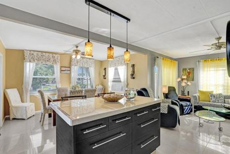 2301 SW 86th Terrace Davie FL 33324