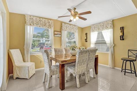 2301 SW 86th Terrace Davie FL 33324