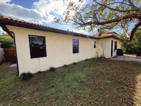 3663 SE 2nd Drive Homestead FL 33033