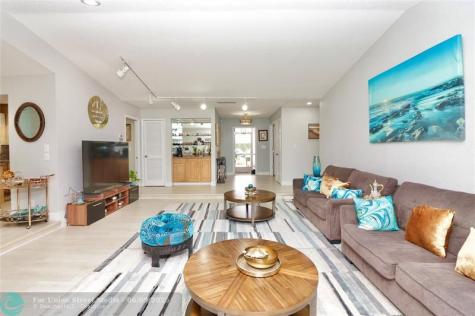 6307 Silk Oak Circle Tamarac FL 33319