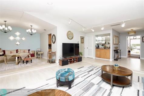6307 Silk Oak Circle Tamarac FL 33319