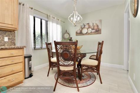 6307 Silk Oak Circle Tamarac FL 33319