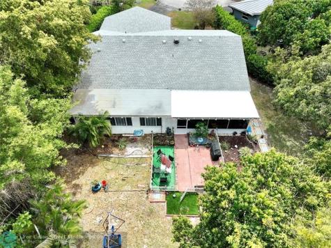 6307 Silk Oak Circle Tamarac FL 33319