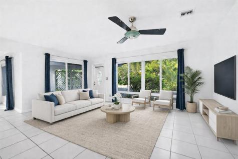 2152 NE 62nd Street Fort Lauderdale FL 33308