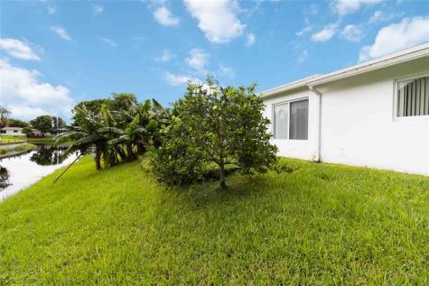 735 NW 73rd Terrace Margate FL 33063