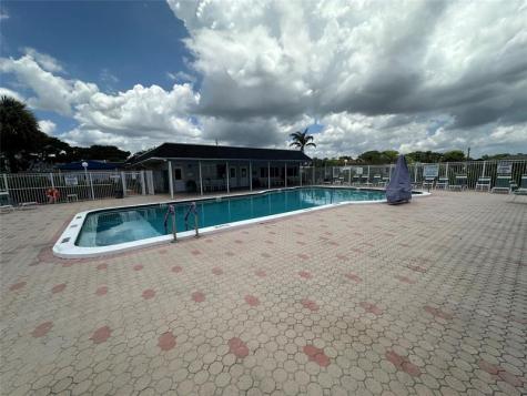 735 NW 73rd Terrace Margate FL 33063