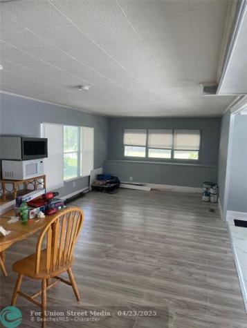8700 SW 21st Street Davie FL 33324