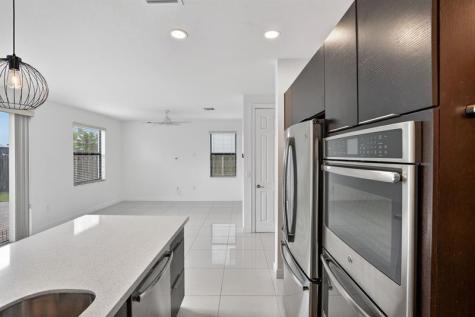 8751 NW 102nd Place Doral FL 33178