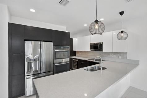 8751 NW 102nd Place Doral FL 33178