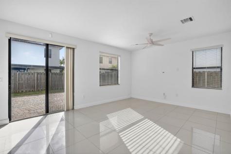8751 NW 102nd Place Doral FL 33178