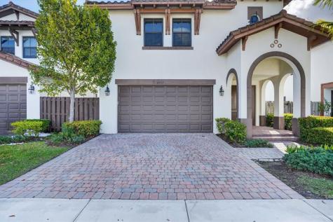 8751 NW 102nd Place Doral FL 33178