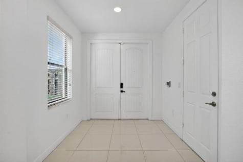 8751 NW 102nd Place Doral FL 33178