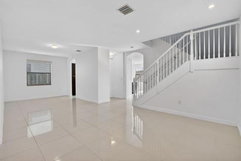 8751 NW 102nd Place Doral FL 33178