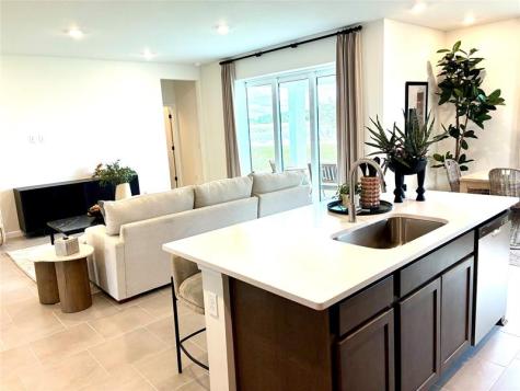 5477 NW Camberly Court Port St Lucie FL 34987