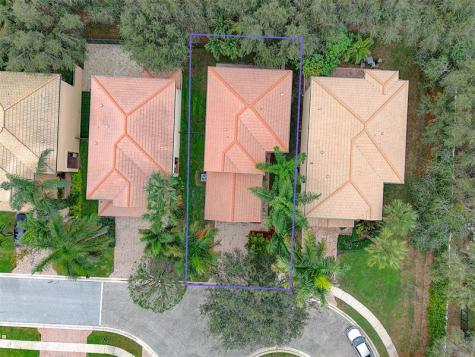 10555 Cocobolo Way Boynton Beach FL 33437
