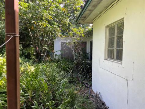 1601 NW 147th Street Drive Miami FL 33167