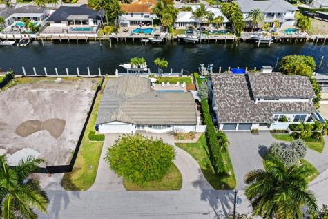 2821 NE 9th Court Pompano Beach FL 33062