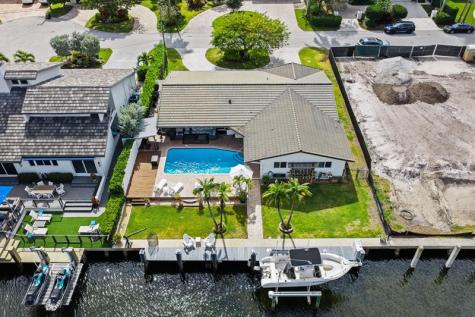 2821 NE 9th Court Pompano Beach FL 33062