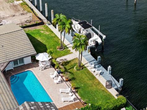 2821 NE 9th Court Pompano Beach FL 33062
