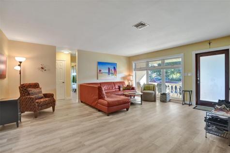 2585 SE 3rd Street Pompano Beach FL 33062