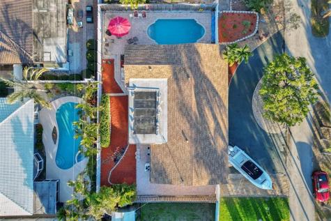 2585 SE 3rd Street Pompano Beach FL 33062