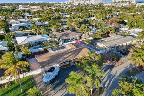 2585 SE 3rd Street Pompano Beach FL 33062