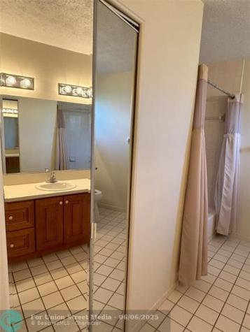2232 SE Longhorn Avenue Port St Lucie FL 34952