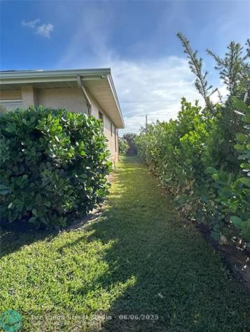 2232 SE Longhorn Avenue Port St Lucie FL 34952