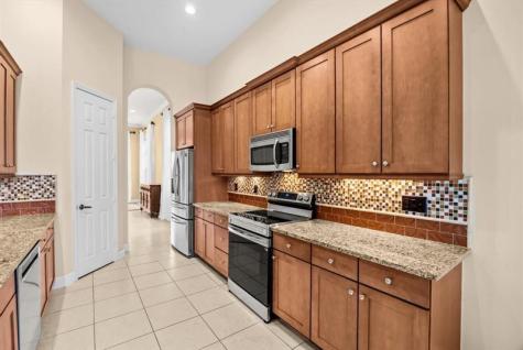 9301 SW Nuova Way Port St Lucie FL 34986