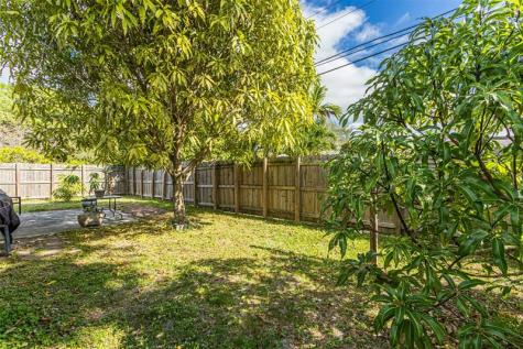 1610 SW 68th Terrace North Lauderdale FL 33068