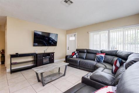 1610 SW 68th Terrace North Lauderdale FL 33068