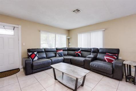 1610 SW 68th Terrace North Lauderdale FL 33068