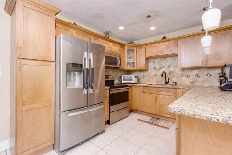 1610 SW 68th Terrace North Lauderdale FL 33068