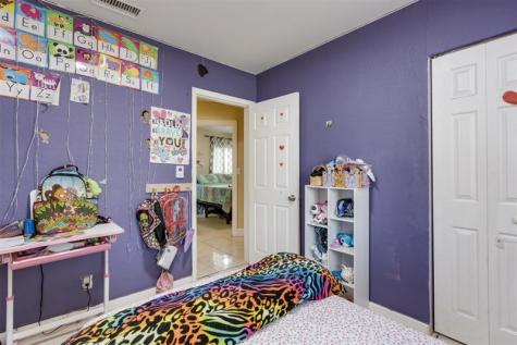 1610 SW 68th Terrace North Lauderdale FL 33068