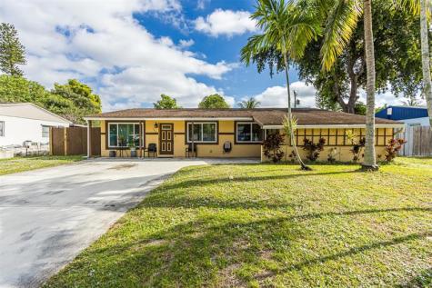 1610 SW 68th Terrace North Lauderdale FL 33068