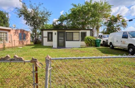 14135 NW 22nd Place Opa-Locka FL 33054