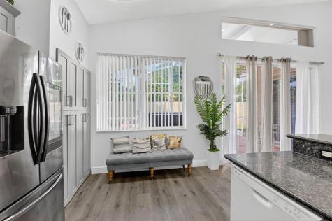 1023 Fairfax Circle Boynton Beach FL 33436