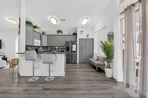 1023 Fairfax Circle Boynton Beach FL 33436