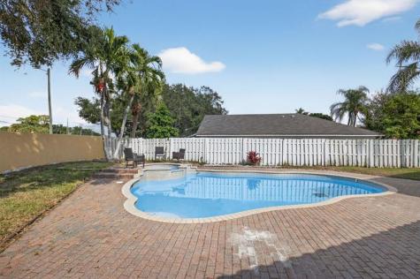 1023 Fairfax Circle Boynton Beach FL 33436