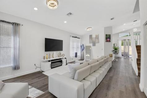 1023 Fairfax Circle Boynton Beach FL 33436