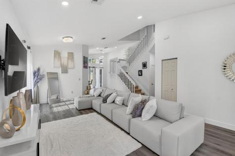 1023 Fairfax Circle Boynton Beach FL 33436