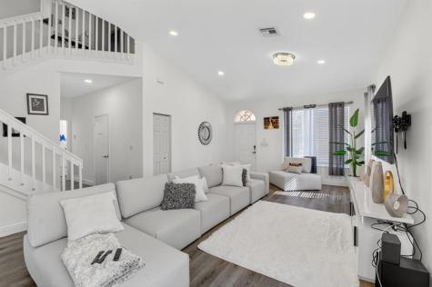 1023 Fairfax Circle Boynton Beach FL 33436