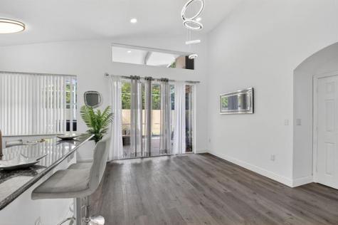 1023 Fairfax Circle Boynton Beach FL 33436