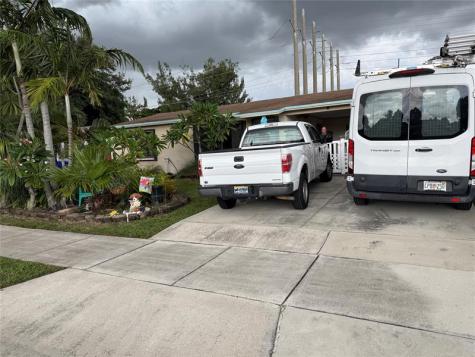 1821 SW 50th Avenue Fort Lauderdale FL 33317
