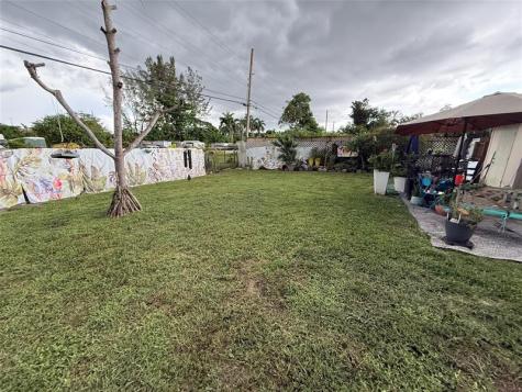 1821 SW 50th Avenue Fort Lauderdale FL 33317