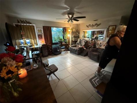 1821 SW 50th Avenue Fort Lauderdale FL 33317
