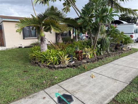 1821 SW 50th Avenue Fort Lauderdale FL 33317